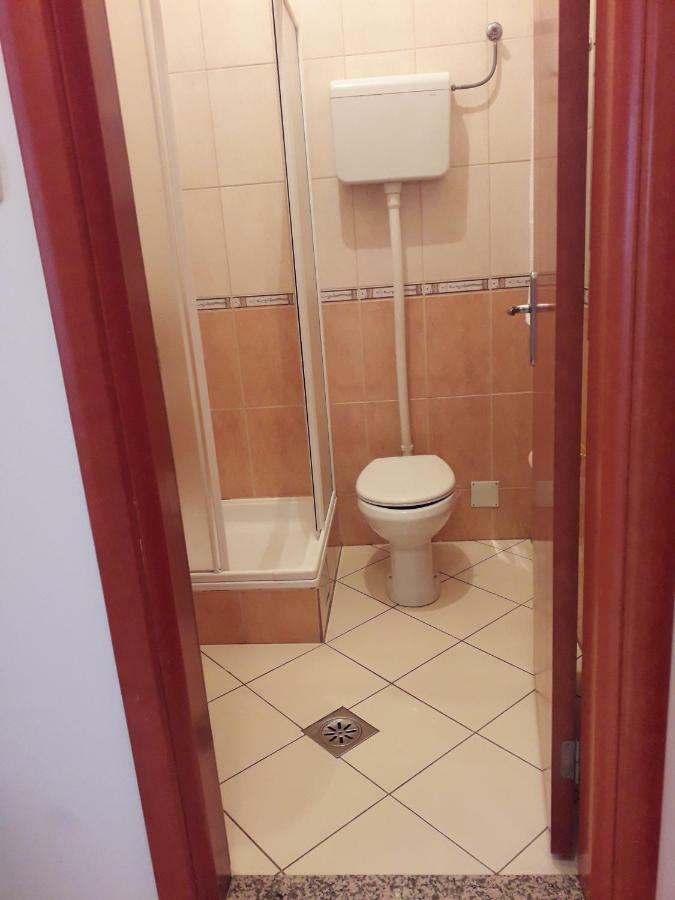 Apartman Dunja Ns 2 Novi Sad Exterior foto