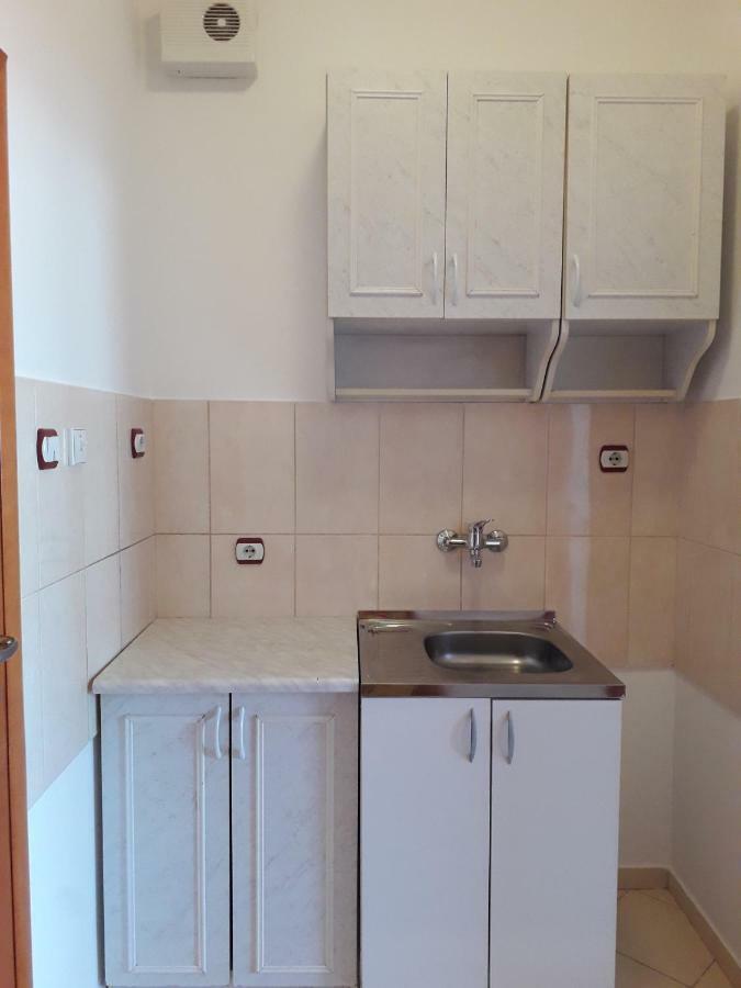 Apartman Dunja Ns 2 Novi Sad Exterior foto